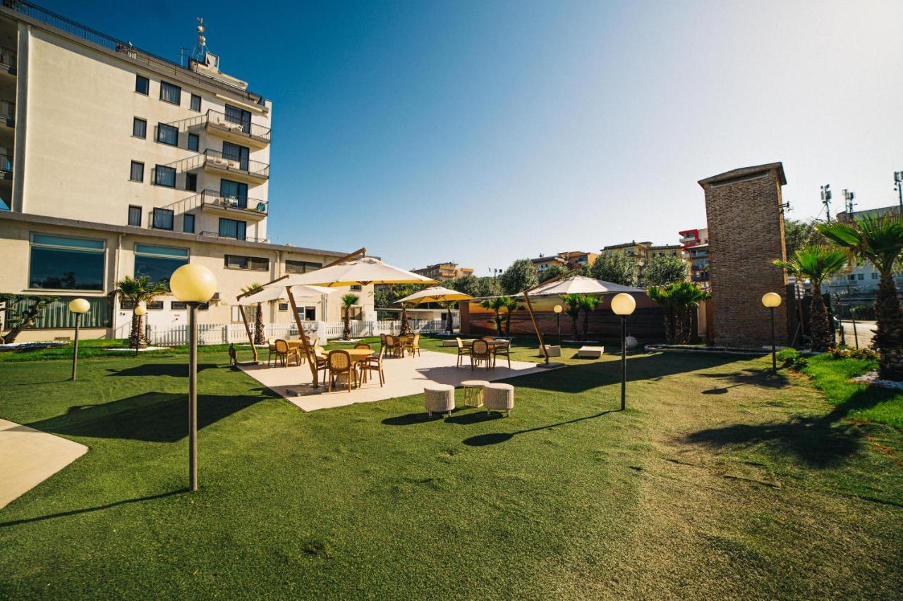 Hotel Park E Mobil Home Соттомаріна Екстер'єр фото