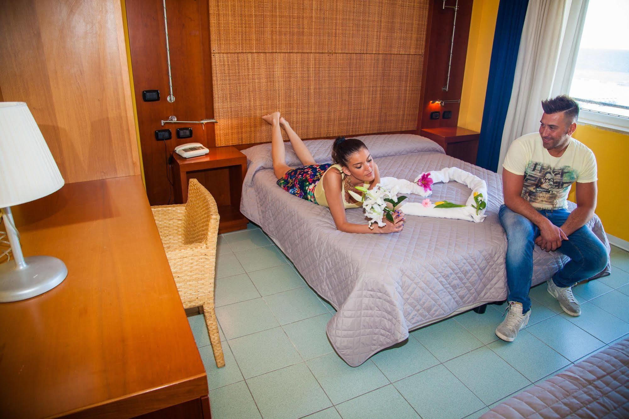 Hotel Park E Mobil Home Соттомаріна Екстер'єр фото